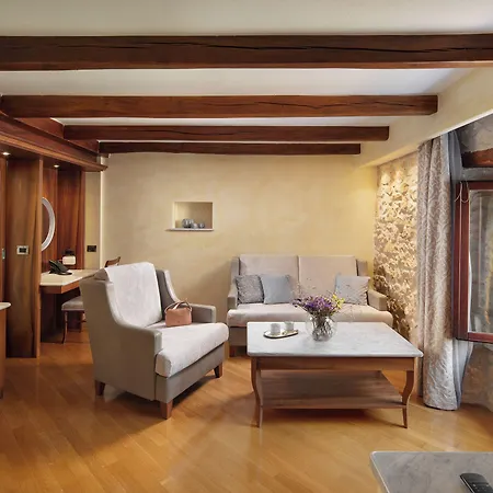 Boutique San Rocco Hotel 4*